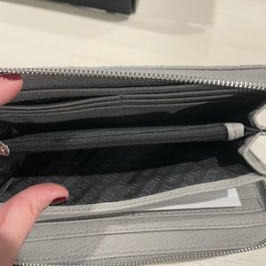 Steve Madden wallet new with tags